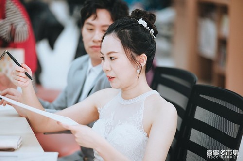 結婚登記攝影dcard,結婚登記攝影費用,結婚登記攝影台北,結婚登記拍攝,2小時註冊攝影,註冊攝影價錢,登記婚寫真,結婚登記攝影,結婚登記攝影桃園,結婚登記攝影台中,結婚登記攝影台南,結婚登記攝影高雄,登記拍照方案,結婚登記攝影推薦